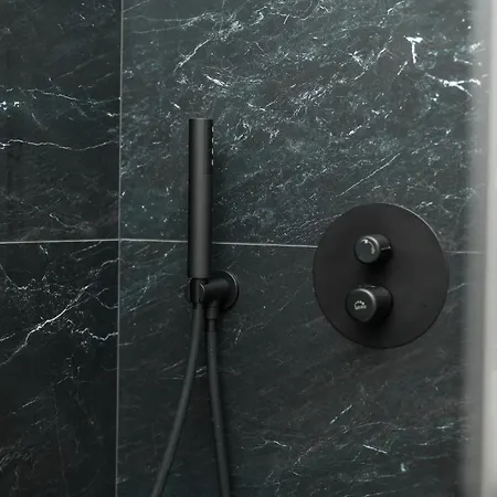 Komfortowy Apartament Z Ogrodkiem Lejlighed Poznań