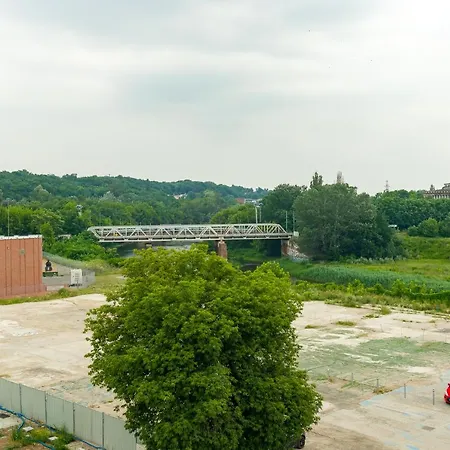 Komfortowy Apartament Z Ogrodkiem 아파트 포즈난