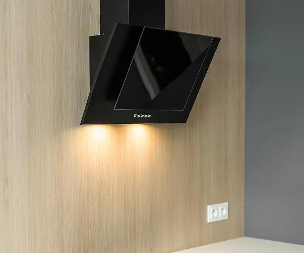 Komfortowy Apartament Z Ogrodkiem 아파트 *