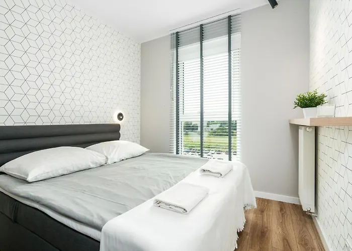 Komfortowy Apartament Z Ogrodkiem