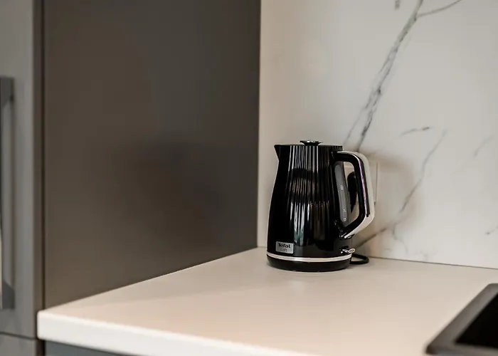 Komfortowy Apartament Z Ogrodkiem * 포즈난