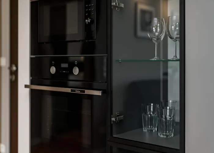 Komfortowy Apartament Z Ogrodkiem 아파트